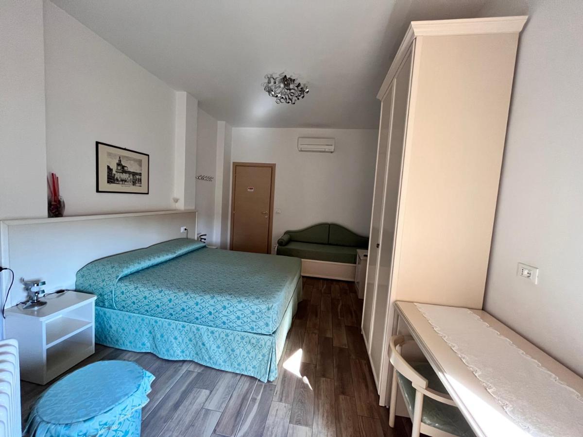 Guest House In Piazza Bologna Buitenkant foto